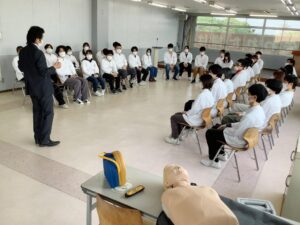 埼玉歯科技工士専門学校ブログ2023年5月AED講習会