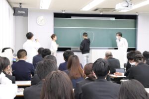 埼玉歯科技工士専門学校_2024校友会学術講演会4