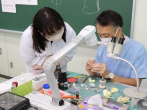 埼玉歯科技工士専門学校ブログ_2025年9 月_実習風景2